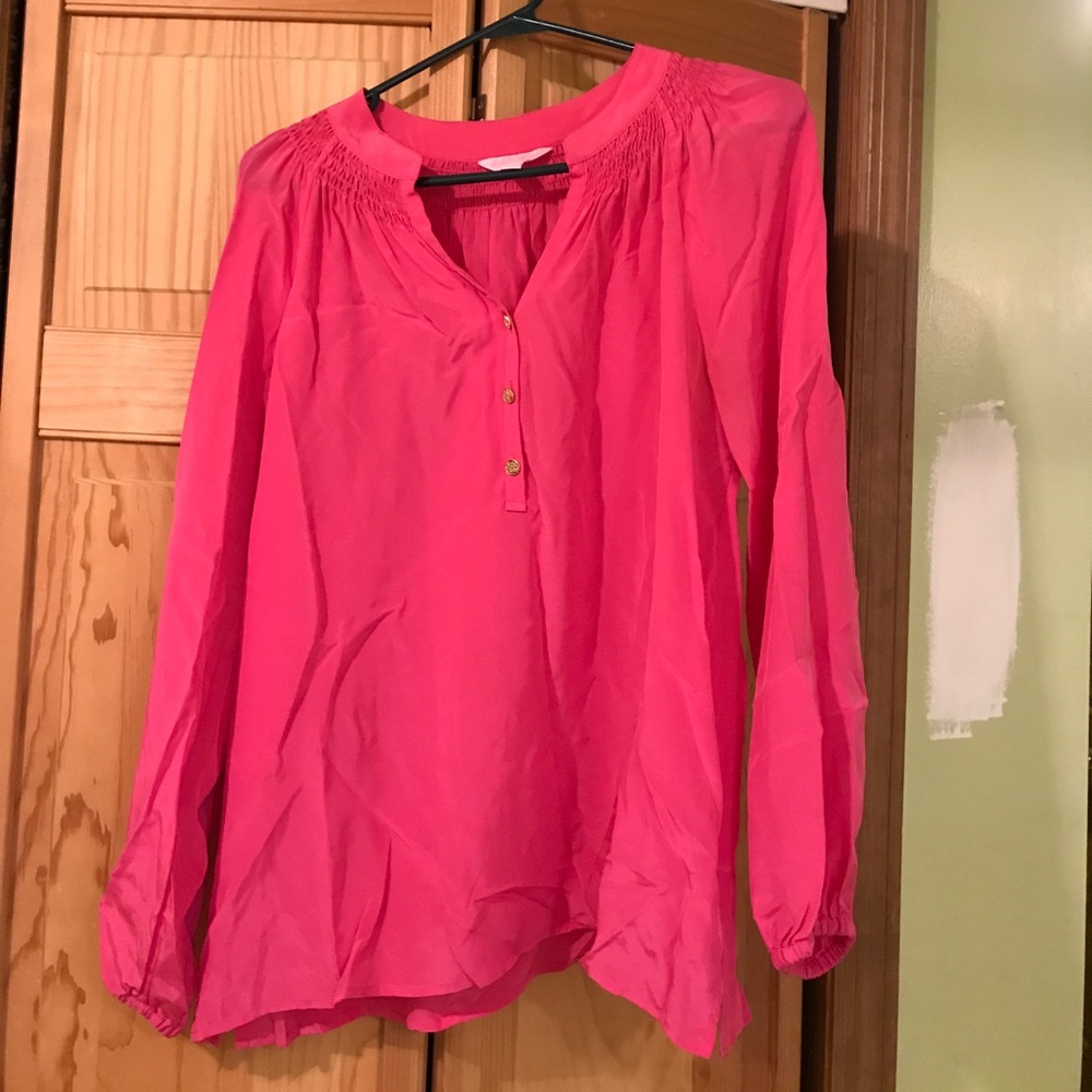 Silk Lilly Pulitzer top!